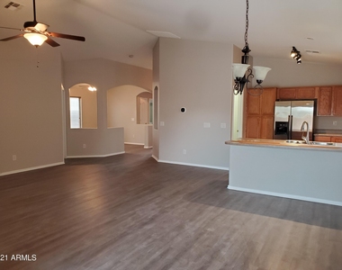 1745 E Melanie Street - Photo Thumbnail 5