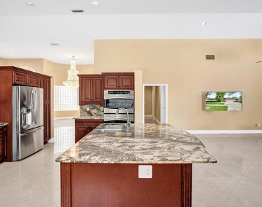 10255 Guatemala Street - Photo Thumbnail 45