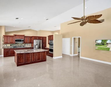 10255 Guatemala Street - Photo Thumbnail 11