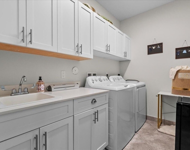 131 Sword Fern Place - Photo Thumbnail 17