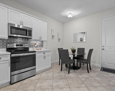 131 Sword Fern Place - Photo Thumbnail 27