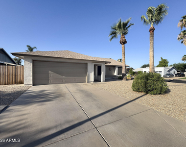 3111 E Charleston Avenue - Photo Thumbnail 1