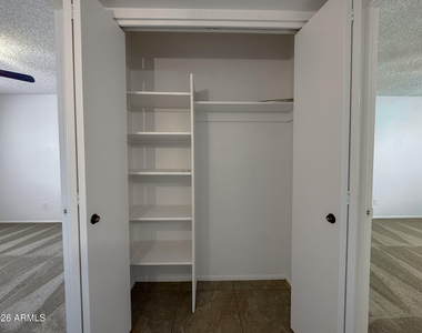 3111 E Charleston Avenue - Photo Thumbnail 9