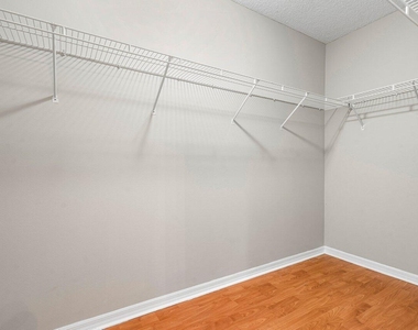 4303 Nw 1st Drive - Photo Thumbnail 22