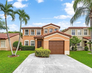 4303 Nw 1st Drive - Photo Thumbnail 1