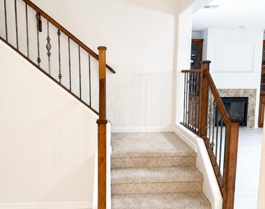 4213 S Buckskin Way - Photo Thumbnail 12