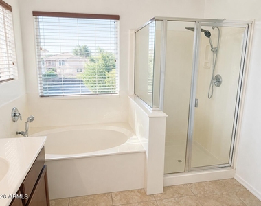 4213 S Buckskin Way - Photo Thumbnail 17