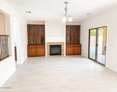 4213 S Buckskin Way - Photo Thumbnail 6