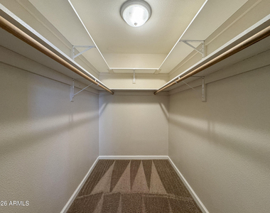 254 E Auburn Drive - Photo Thumbnail 14