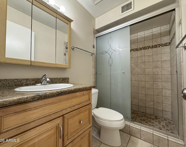 254 E Auburn Drive - Photo Thumbnail 13