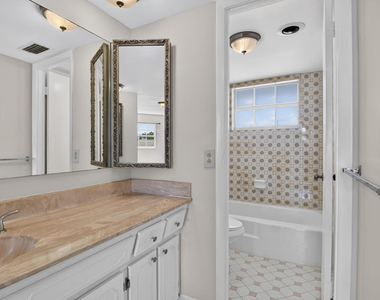 4140 Nw 44th Avenue - Photo Thumbnail 24