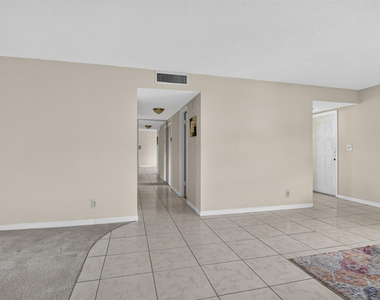4140 Nw 44th Avenue - Photo Thumbnail 16
