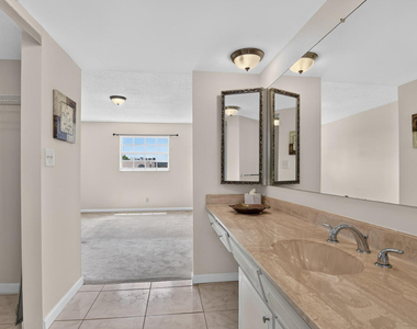 4140 Nw 44th Avenue - Photo Thumbnail 27