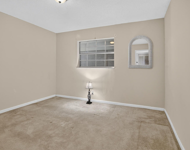 4140 Nw 44th Avenue - Photo Thumbnail 40