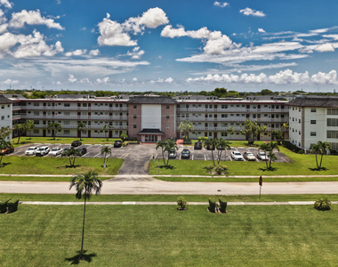 4140 Nw 44th Avenue - Photo Thumbnail 1