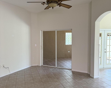 5140 Marla Drive - Photo Thumbnail 9