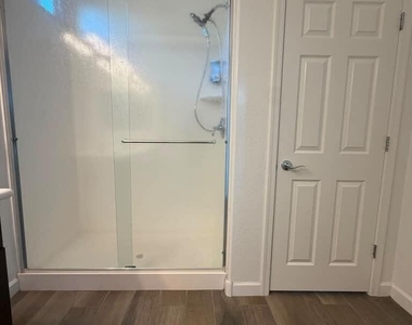 7712 S 36th Way - Photo Thumbnail 19
