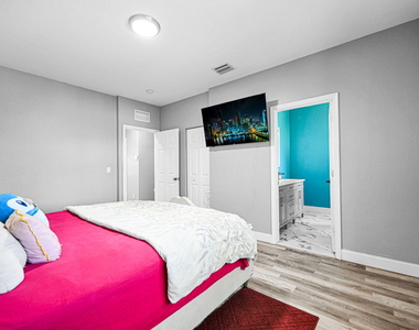603 W Santa Catalina Circle - Photo Thumbnail 17