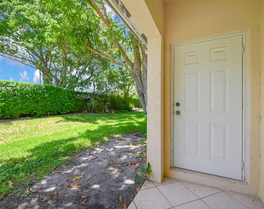 603 W Santa Catalina Circle - Photo Thumbnail 27