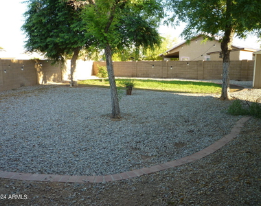9139 W Canyon Drive - Photo Thumbnail 18