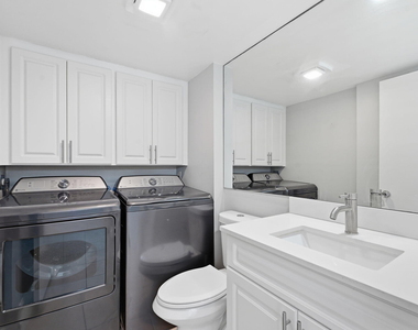 236 Charter Way - Photo Thumbnail 8