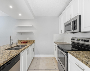 236 Charter Way - Photo Thumbnail 6
