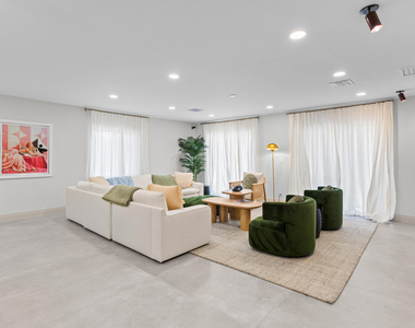 1050 Sw 1st Street - Photo Thumbnail 11