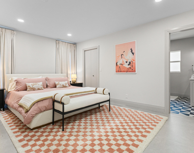 1050 Sw 1st Street - Photo Thumbnail 17