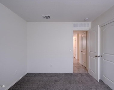 12645 W Palmaire Avenue - Photo Thumbnail 16