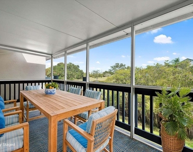 1481 Ne 14th Court - Photo Thumbnail 15