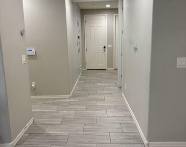 11554 W Lone Tree Trail - Photo Thumbnail 4