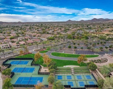 11554 W Lone Tree Trail - Photo Thumbnail 26