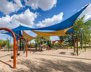 11554 W Lone Tree Trail - Photo Thumbnail 20