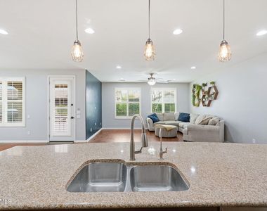 3546 E Ivanhoe Street - Photo Thumbnail 15