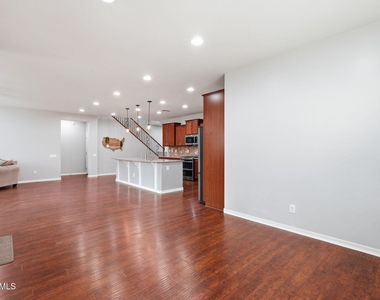 3546 E Ivanhoe Street - Photo Thumbnail 10