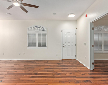 2150 E Bell Road - Photo Thumbnail 6