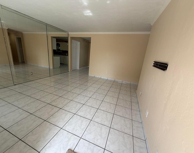 4852 Sw 44th Terrace - Photo Thumbnail 29