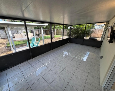 4852 Sw 44th Terrace - Photo Thumbnail 48