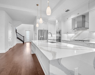 13482 Artisan Circle - Photo Thumbnail 3