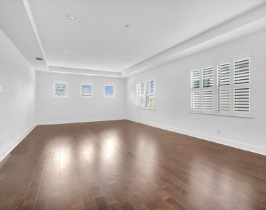 13482 Artisan Circle - Photo Thumbnail 20