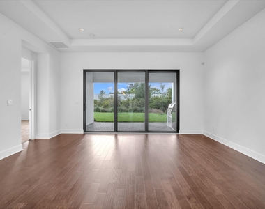 13482 Artisan Circle - Photo Thumbnail 11