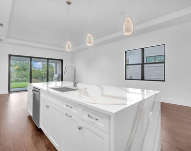 13482 Artisan Circle - Photo Thumbnail 44