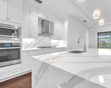 13482 Artisan Circle - Photo Thumbnail 9