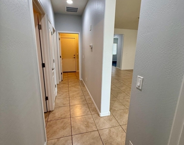 162 S 224th Drive - Photo Thumbnail 9
