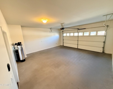 162 S 224th Drive - Photo Thumbnail 13
