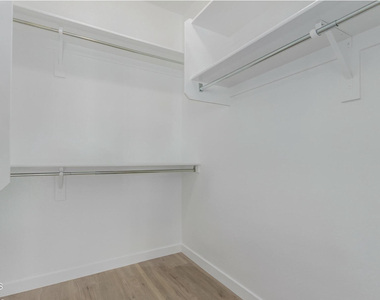 2605 E Charlotte Drive - Photo Thumbnail 17