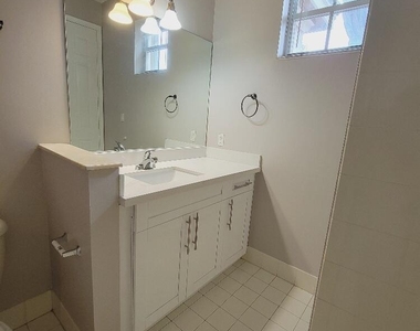 2620 Sandy Cay - Photo Thumbnail 13