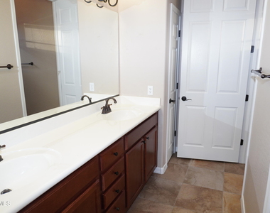 3330 S Gilbert Road - Photo Thumbnail 15
