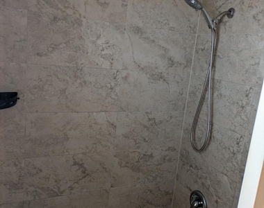 8710 Nw 35th Street - Photo Thumbnail 4