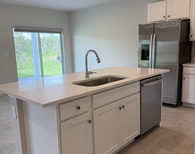 13946 Sw Blue Haven Drive - Photo Thumbnail 7
